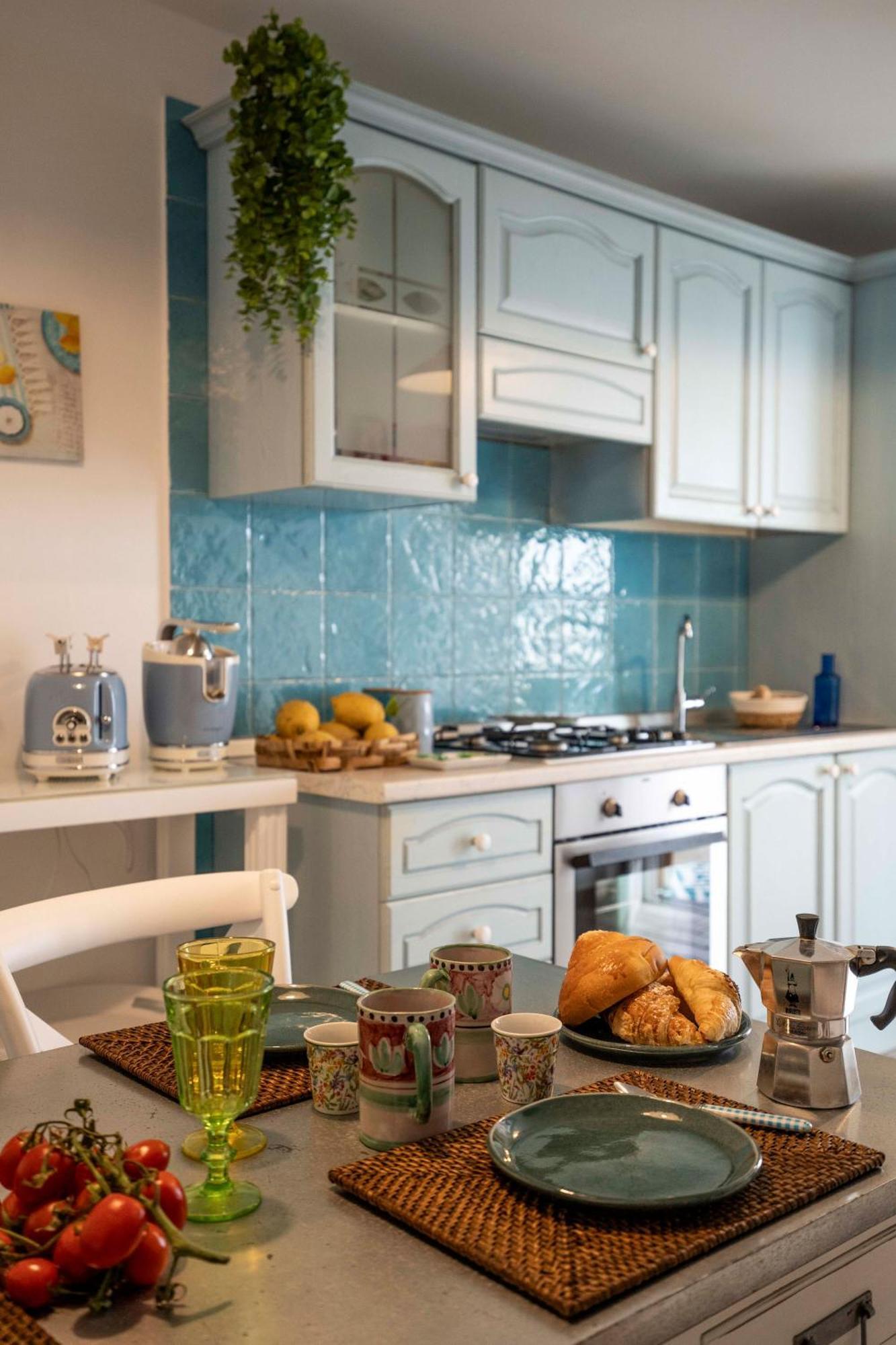 Villa Manu Маса Лубрензе Екстериор снимка